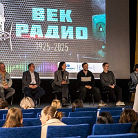 Показ фильма "Век радио" во ВГИКе,  фотограф Елена Волче.